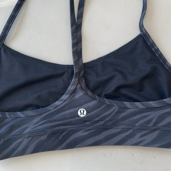 Lululemon I 8 - Picture 4 of 10